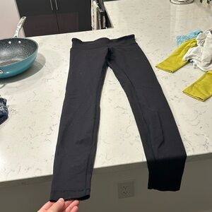 Size 6 black lululemon leggings